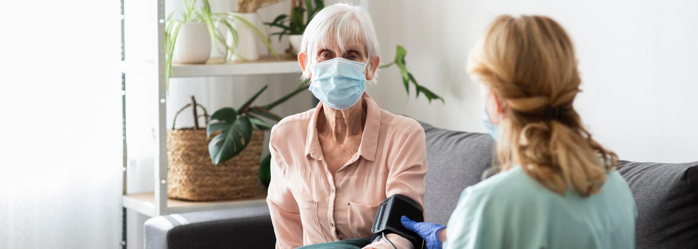 Pomáhejte srdcem ❤️. Pracujte s odborností. 